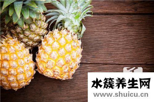 菠蘿咕咾肉