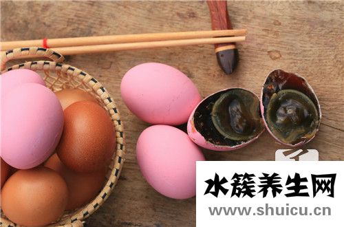 涼拌皮蛋豆腐
