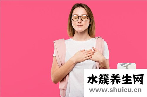 右側胸膜增厚