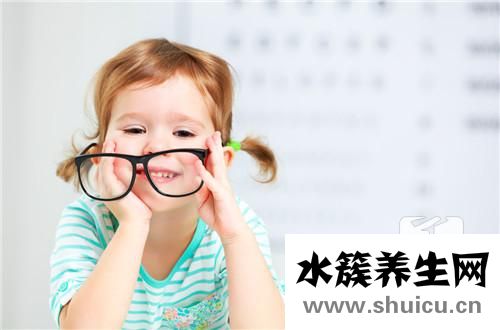 寶寶眼睛流淚
