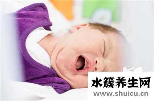 新生兒巨結腸