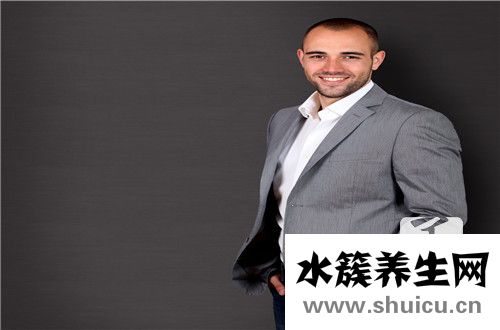 疝氣圖片男