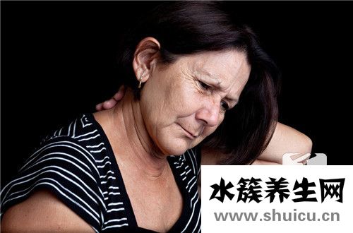 椎間盤突出壓迫硬膜囊