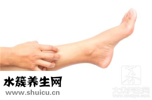 皮膚瘙癢起紅疙瘩同