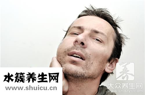 臉上起疹子