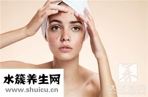 下顎兩側長痘原因