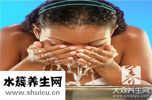 用純露敷臉危害