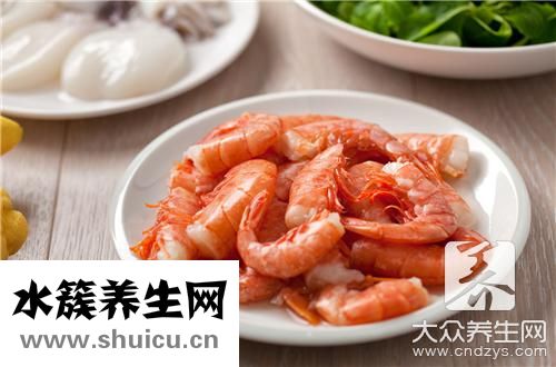 明蝦雞爪煲