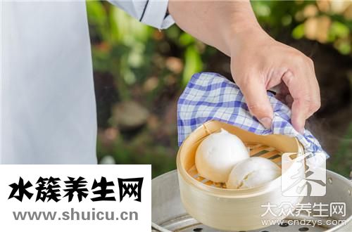 芹菜餡包子