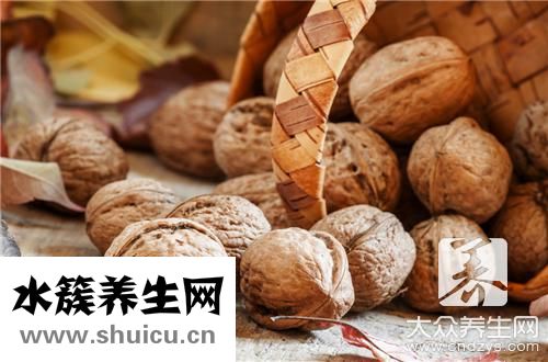 剝核桃