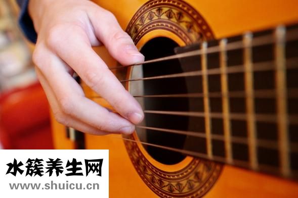 突然單側耳鳴