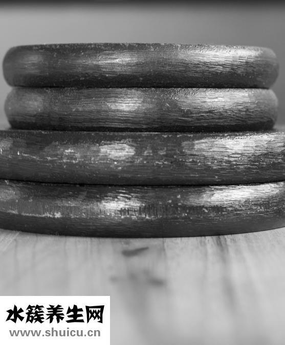 怎么樣才能練出胸肌