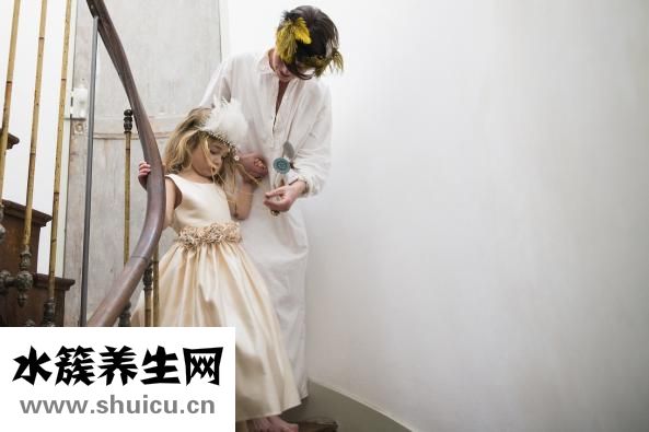 寶寶腳腫又癢怎么辦