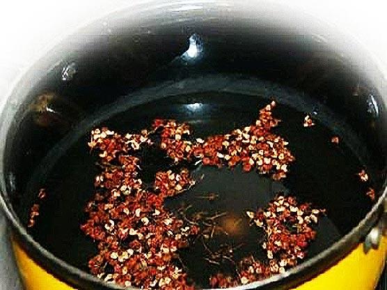 花椒水的功效與作用（花椒水泡腳的功效與作用）