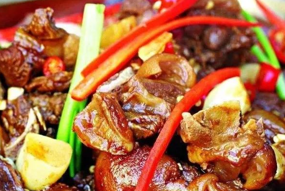 怎樣預防高血壓禁吃的十大食物（高血壓禁吃的十大食物）