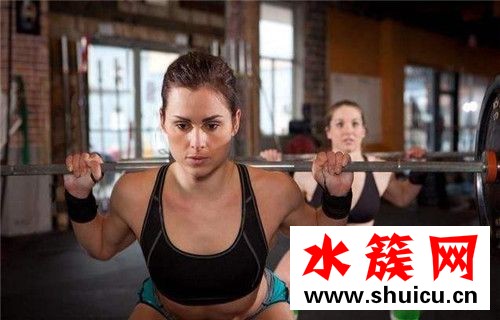 負重深蹲會傷膝蓋嗎